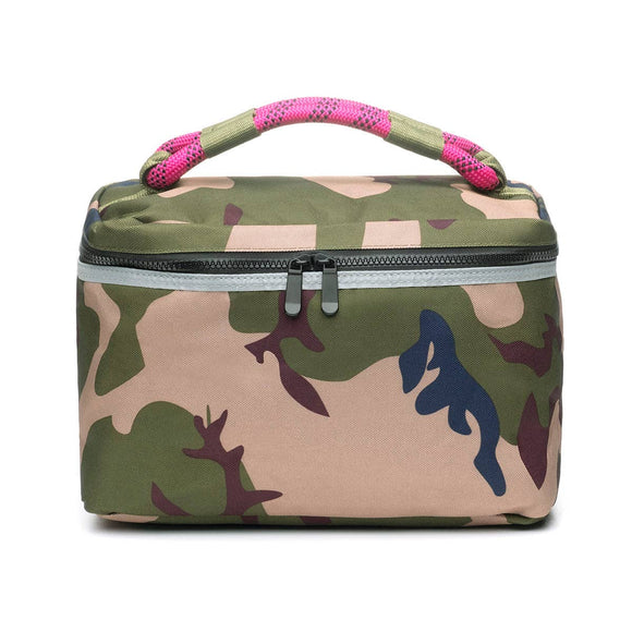 OUT-OF-OFFICE INSULATED PET FOOD CARRY CASE: CAMO / MAGENTA