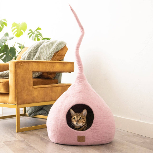 Deluxe Handcrafted Felt Cat Cave With Tail - Valentine Pink: Regular