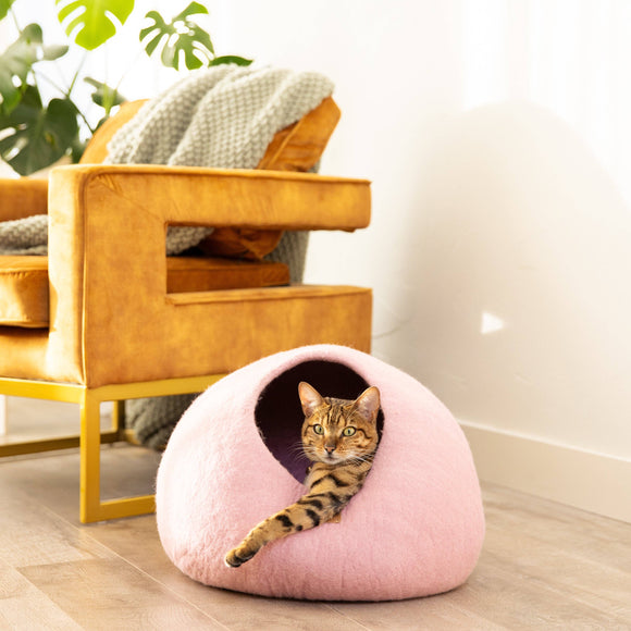 Premium Felted Wool Cat Cave Bed - Valentine Pink: Regular